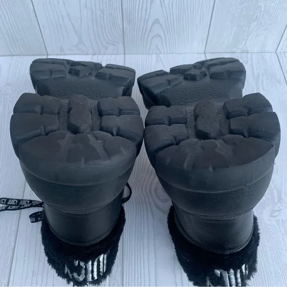 Juicy Couture EMMIE Y2K Black Faux Fur Lace Up Boots