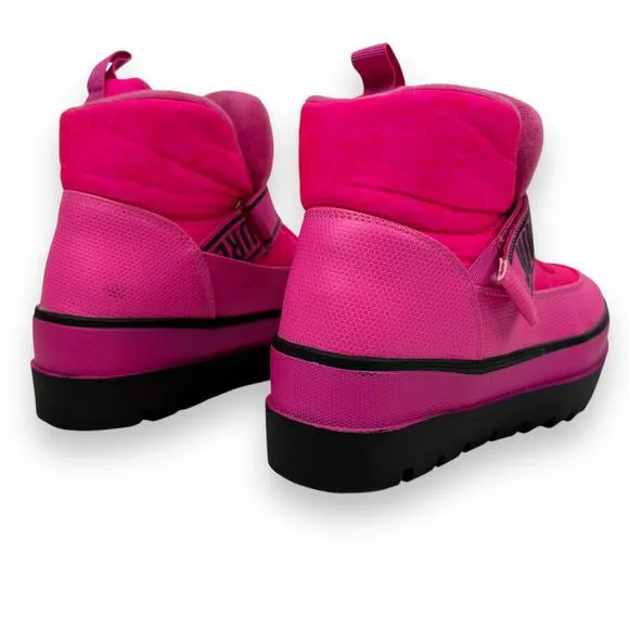 JUICY COUTURE pink black soft cushion snow moon platform boots