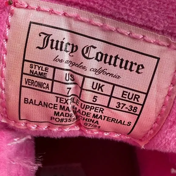 JUICY COUTURE pink black soft cushion snow moon platform boots
