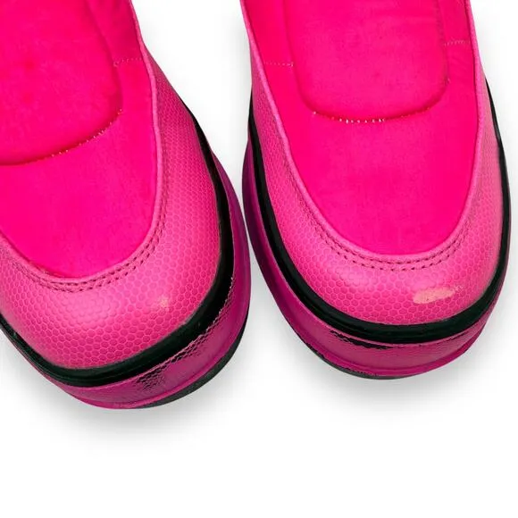 JUICY COUTURE pink black soft cushion snow moon platform boots