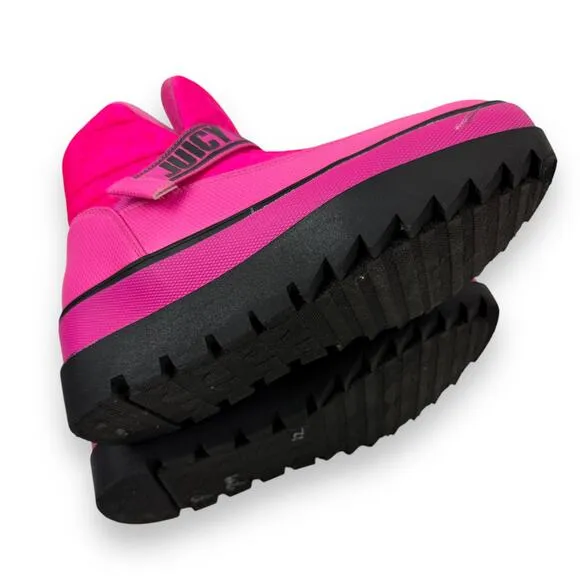 JUICY COUTURE pink black soft cushion snow moon platform boots