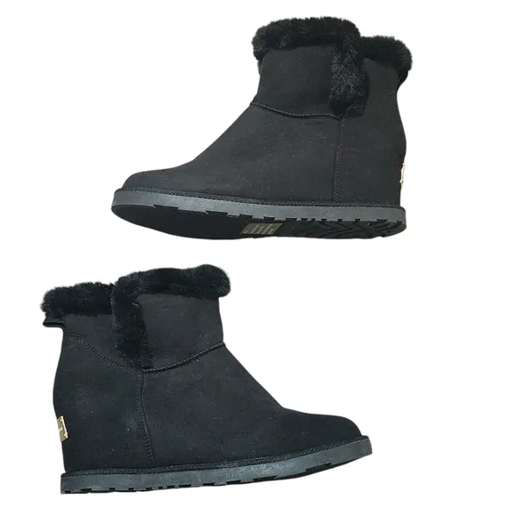 Juicy Couture Womens Black Faux Fur Wedge Ankle Boots Size 9M