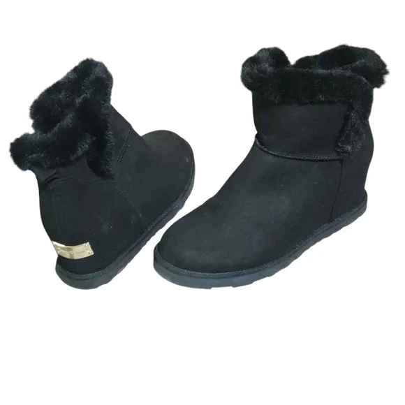Juicy Couture Womens Black Faux Fur Wedge Ankle Boots Size 9M