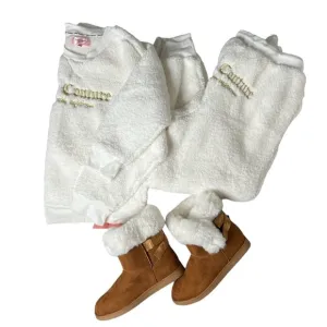 Juicy Couture Women’s Cozy Set Fluffy Fleece