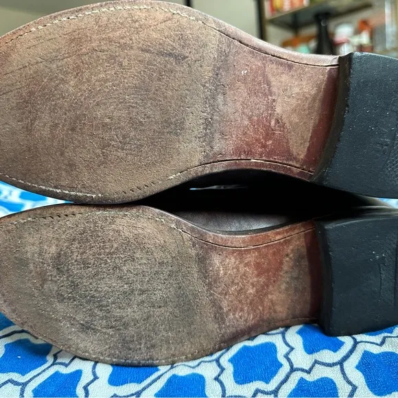 Justin boots, brown leather mens size 6, women’s size 7/7.5
