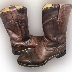Justin boots, brown leather mens size 6, women’s size 7/7.5