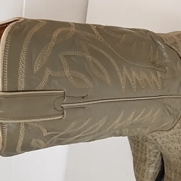 Justin Vintage 1970 Cowgirl Leather Boots 7M Grey Green Rare