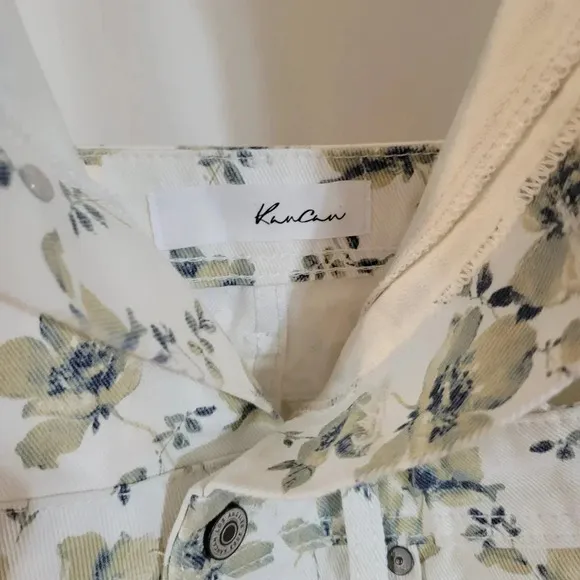 KanCan Paisle High Rise Button Down Spring Floral Overalls Size Small