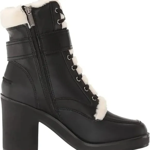 Karl Lagerfeld Paris women's Dottie Heeled Ankle Boot in Black. Sz: 6.5