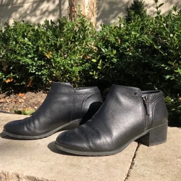 Karl Lagerfeld Short Ankle Booties