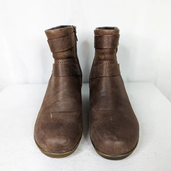 Keen Kate Leather Wedge Zip Up Ankle Bootie Boots