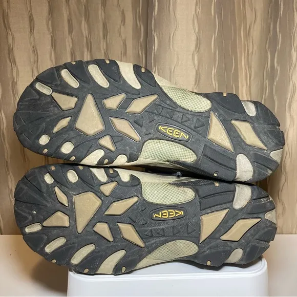 Keen Targhee II Men's 9 Waterproof Shoes Brown Tan Keen Dry Trail Hiker Utility