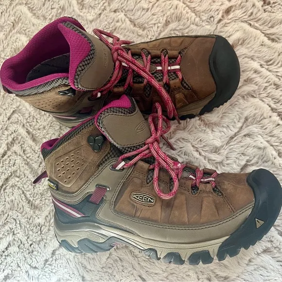 KEEN TARGHEE Waterproof Hiking Boots - Outerwear Comfort Durability Size 8