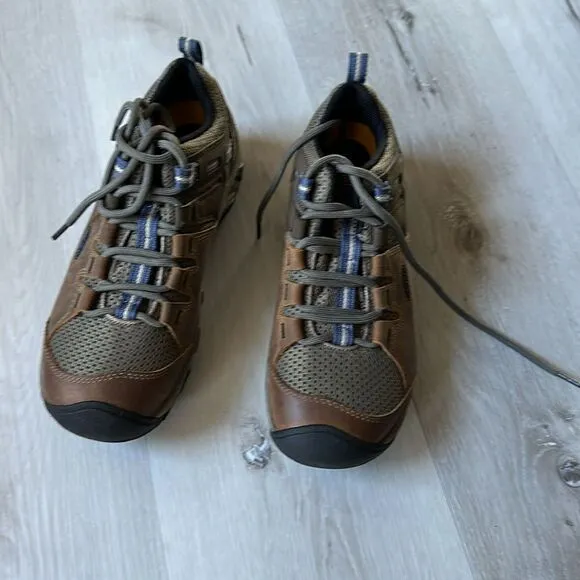 KEEN WOMEN'S STEENS HIKING BOOTS - SOFT TOE SHIITAKE TAN SZ 6 NEW IN BOX