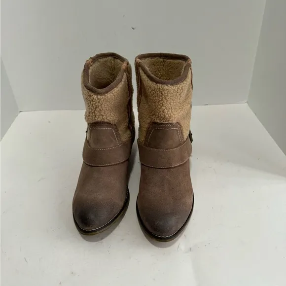 KELSI DAGGER Womens Tempest Brown Suede Ankle Boots. Size 10