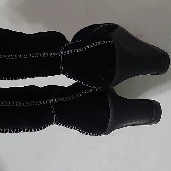 Kenneth Cole Reaction women's leather wedge boots size 6.5