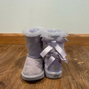 Kids' Cozy Lilac Ugg Boots with Bows
