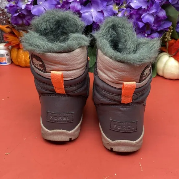 Kids Sorel Boots SZ 3