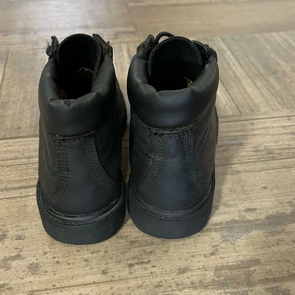Kids Timberland 6&quot; Classic Boot Black size 12