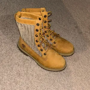 Knitted Timberland Boots