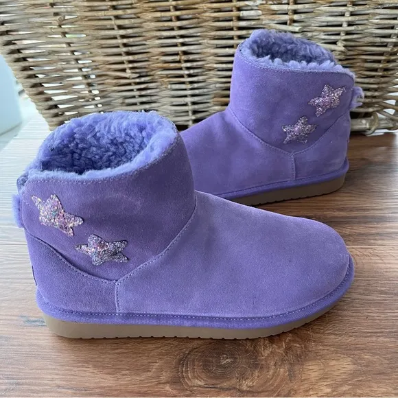 Kookaburra by Ugg purple star mini boots