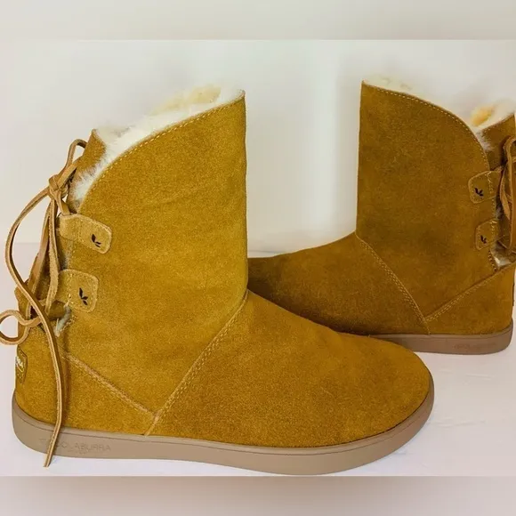Kookaburra By UGG Shari Short Tan Suede Boots Size 9!