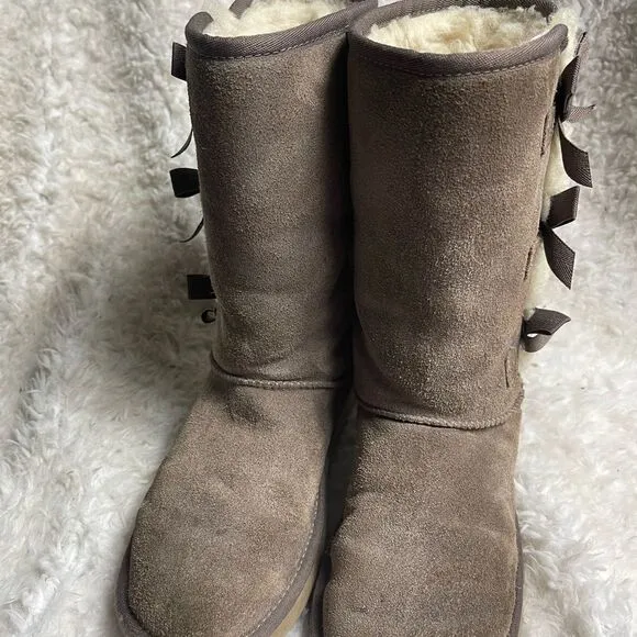 Kookaburra by UGG Victoria leather suede taupe tall boots bow&amp;fur accents SZ8