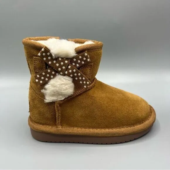 Kookaburra by UGG Victoria Mini Suede Ankle Boots