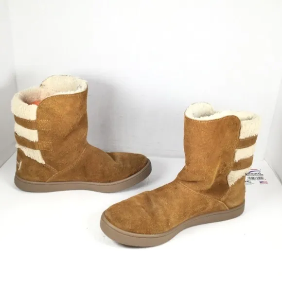 Kookaburra UGG Victoria Girl Short Ankle Boots Chestnut Size 1