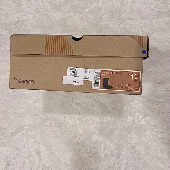 Kookaburra-Uggs Victoria Tall Boots Size 12. NWT