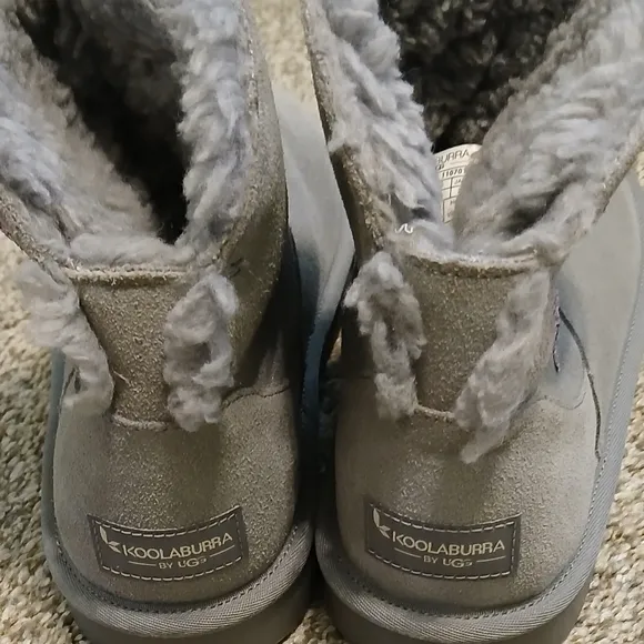 Koolaburra by UGG Koola Star Suede Short Boots Girls Size 4