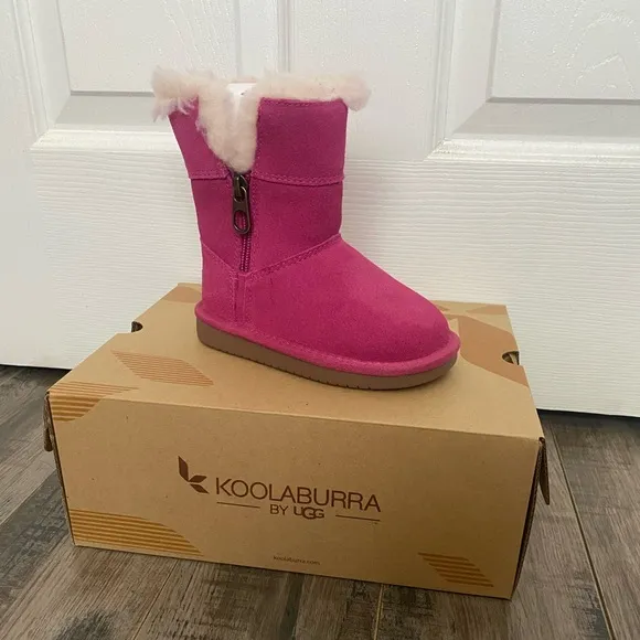 Koolaburra by UGG Toddler Side-Zip Aribel Short Suede Boots
