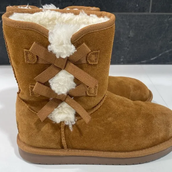 Koolaburra By UGG Victoria Chestnut Bows Short Winter‎ Boots