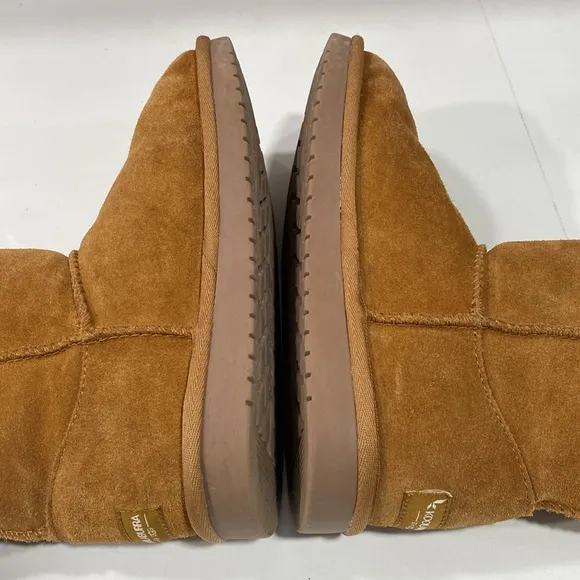 Koolaburra By UGG Victoria Chestnut Bows Short Winter‎ Boots