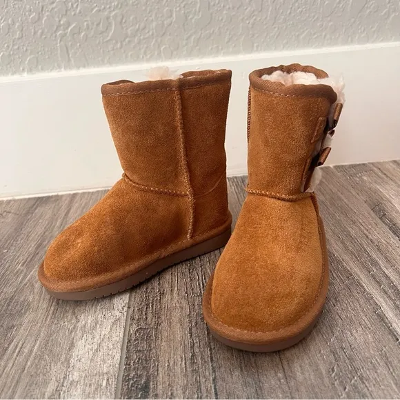 Koolaburra by UGG Victoria Short Winter Boots bow Brown fur Girls Size 8 NWT