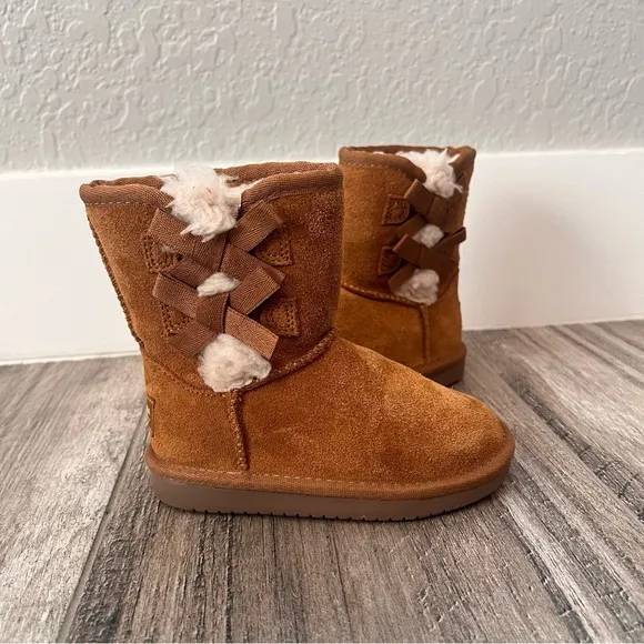 Koolaburra by UGG Victoria Short Winter Boots bow Brown fur Girls Size 8 NWT