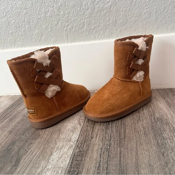 Koolaburra by UGG Victoria Short Winter Boots bow Brown fur Girls Size 8 NWT