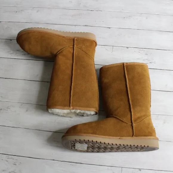 Koolaburra by Ugg Women's Tall Boots Size 10 Chestnut Brown Sherpa Lined