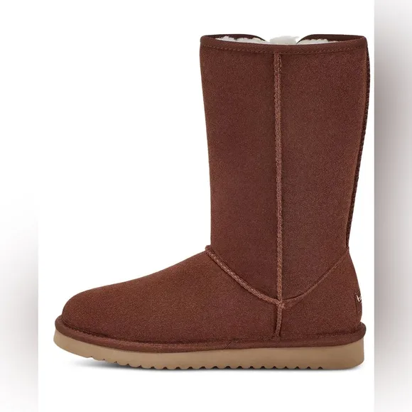 Koolaburra By UGGWomen's Victoria Boots size 9 new in box