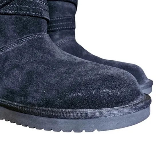 Koolaburra UGG Boot Black Delene Short Suede Faux Fur Line Buckle sz 7