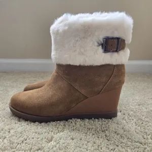 Koolaburra UGG Tan Suede Faux Fur Wedge Ankle Boots Womens 9