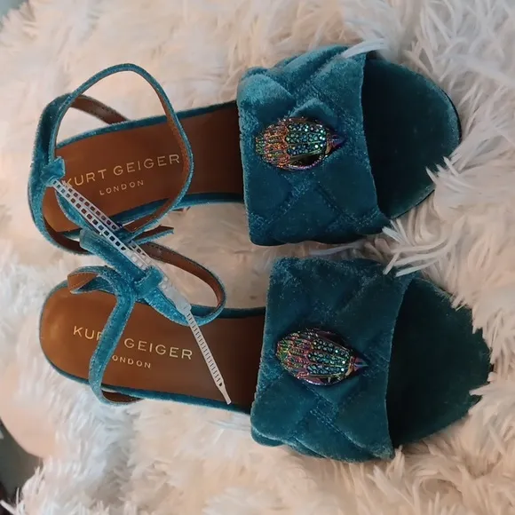 Kurt Geiger Kensington London Rainbow Eagle Teal Quilted Stylish High Heels EU