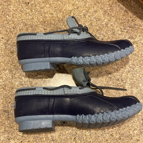L. L. Bean Blue Leather and Rubber Moccasins Short Boots FM Rain Duck Boots