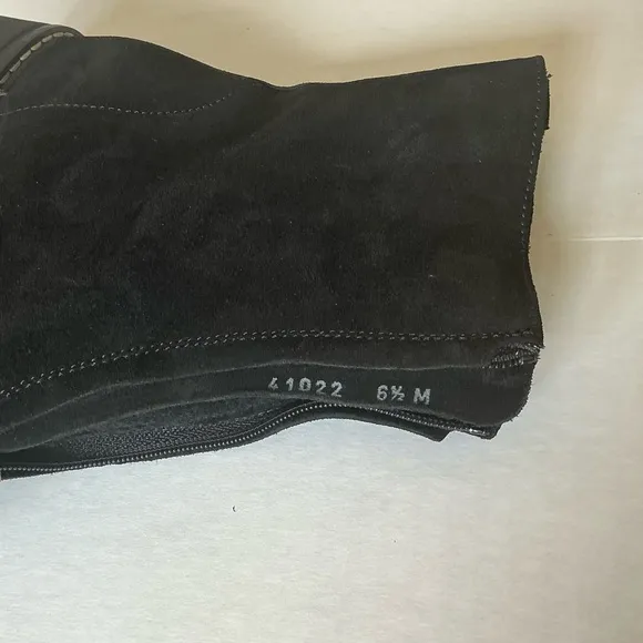 La Canadienne Bob Suede Boot