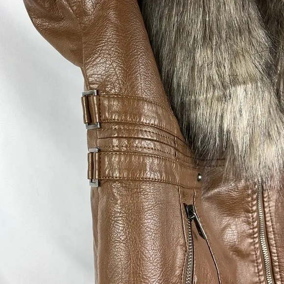 LA Coalition faux leather/fur vest jacket nutmeg color Sz L