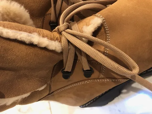 LaCanadienne Womens Winter Boots Size 8.5M Brown Suede Lace Up Faux Fur