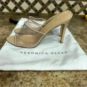 Ladies Veronica Beard Kathleen 2 Nude Translucent Stiletto Heeled Sandals Size 9