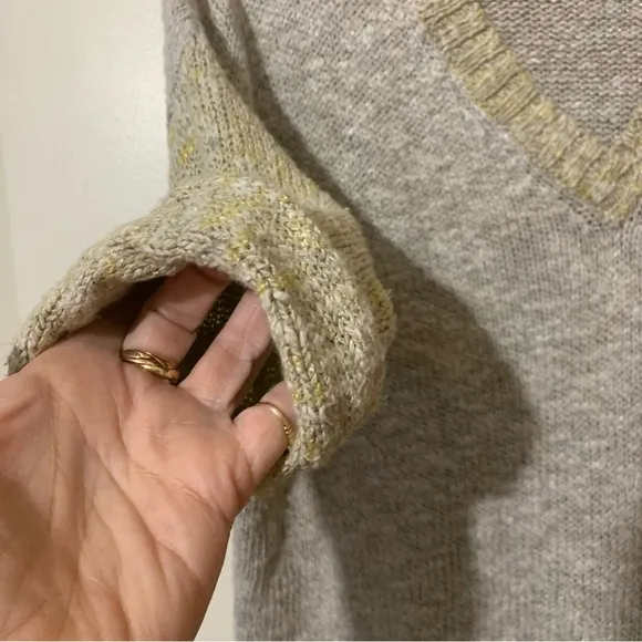 Lafayette 148 New York Fresco Vneck Short Sleeve Sweater in Khaki/Yellow