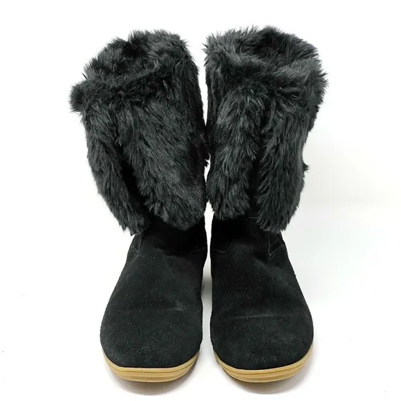 Lands' End Mendota Suede Faux Fur Lined Boots. Black. Size 9