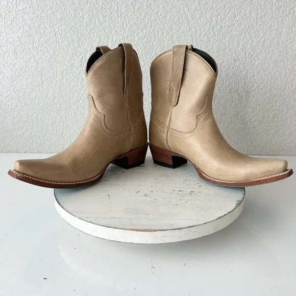 Lane EMMA JANE Womens Cowboy Bootie 7.5 Butterscotch Western Cowgirl Short Boots